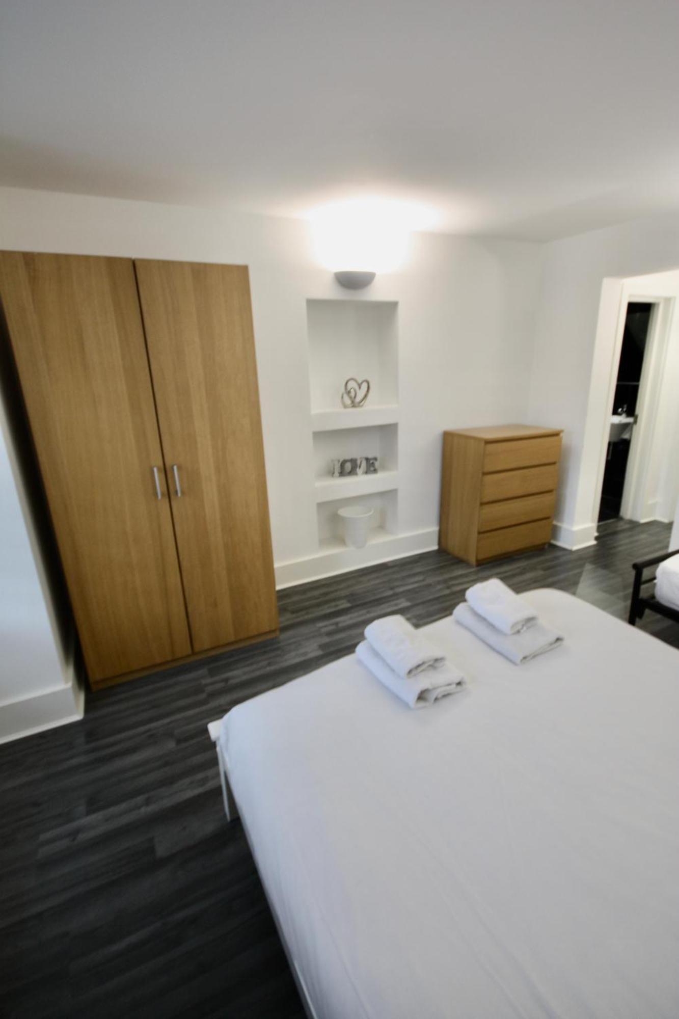 Bournemouth Hot Tub & Sauna Holiday Let Dış mekan fotoğraf