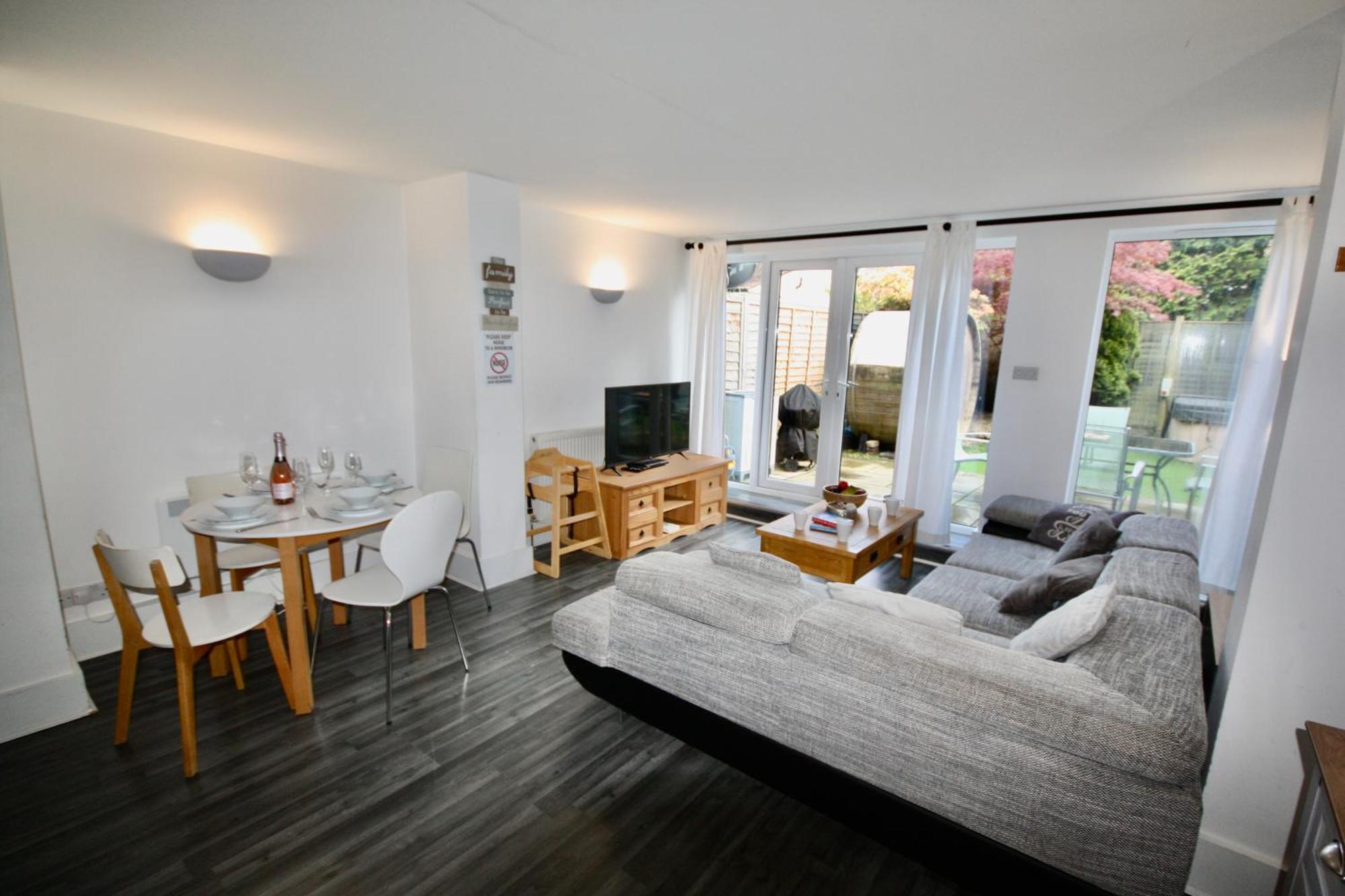 Bournemouth Hot Tub & Sauna Holiday Let Dış mekan fotoğraf