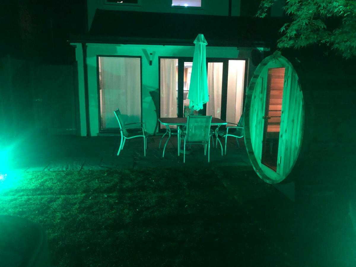 Bournemouth Hot Tub & Sauna Holiday Let Dış mekan fotoğraf